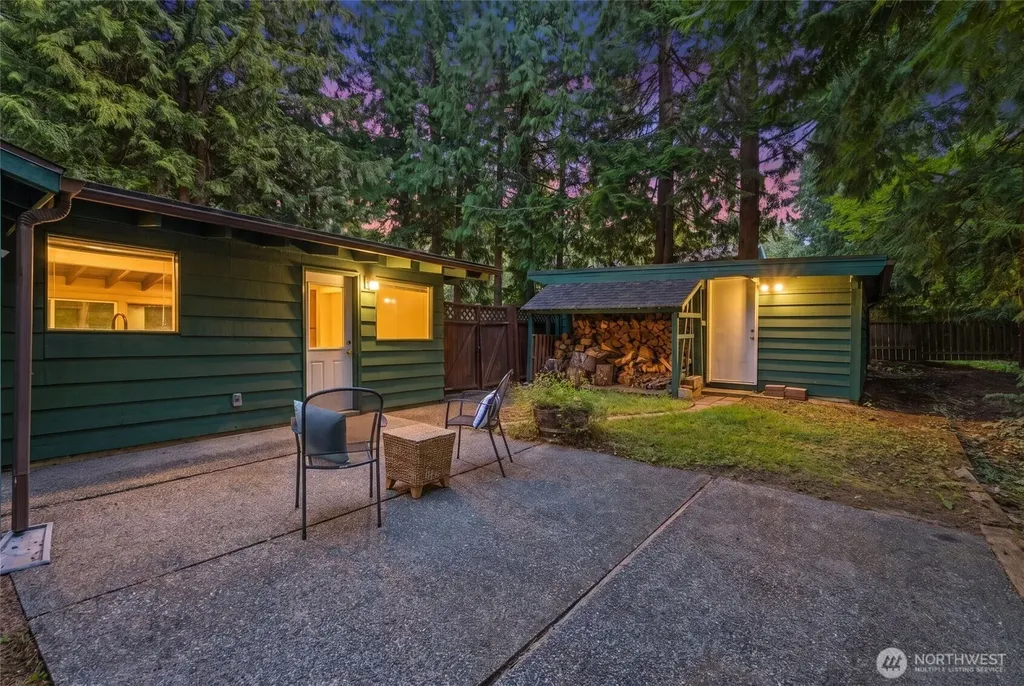 1333 Lowe Bellingham WA 98229