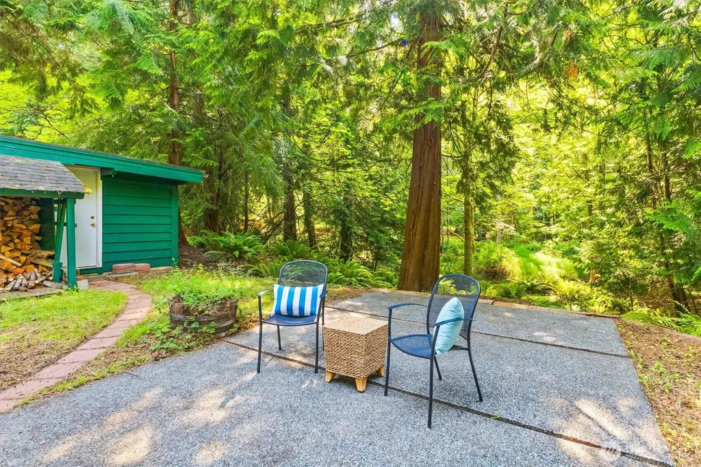 1333 Lowe Bellingham WA 98229
