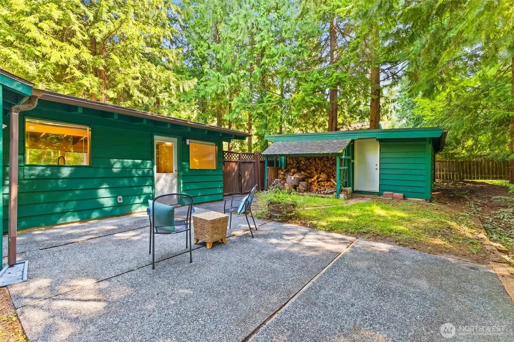 1333 Lowe Bellingham WA 98229