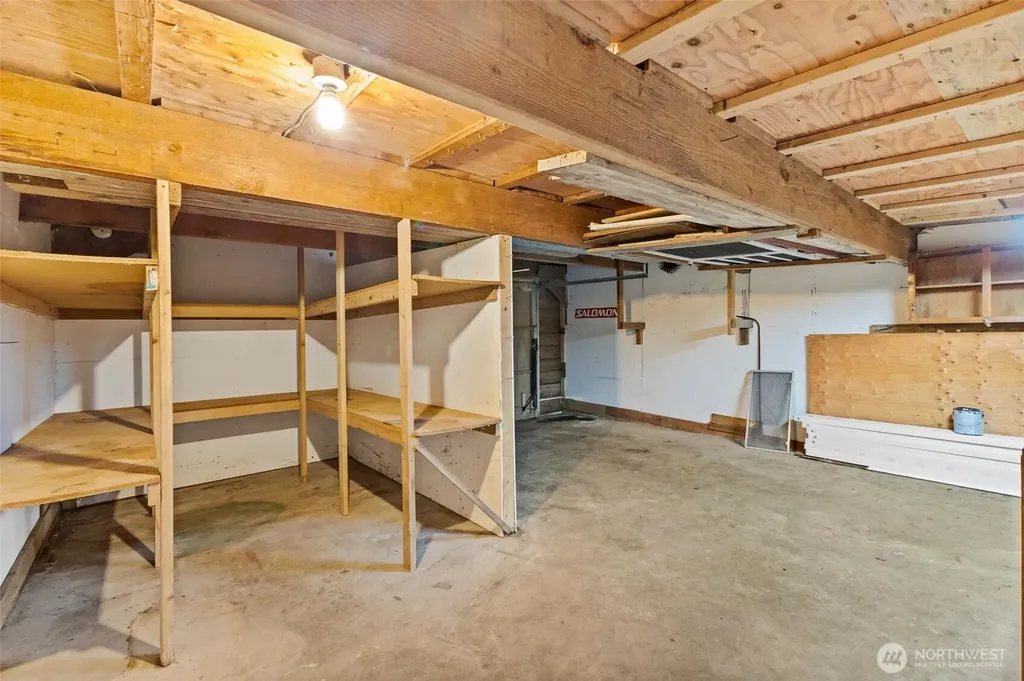 1333 Lowe Bellingham WA 98229
