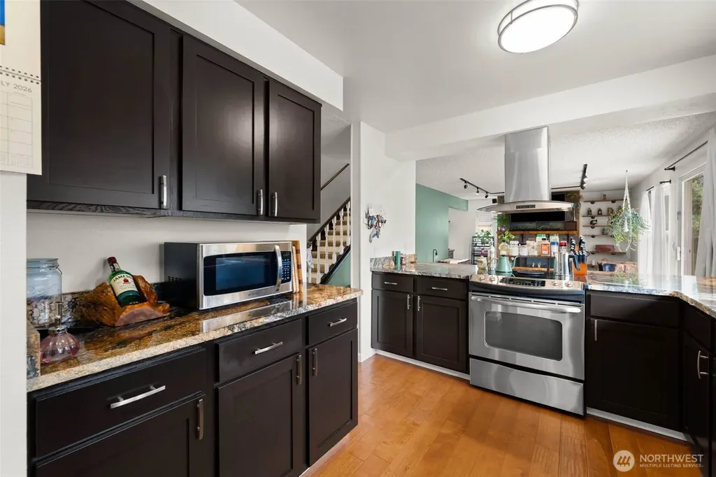204 Michael Avenue Enumclaw WA 98022