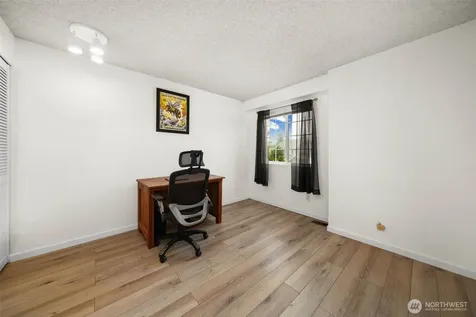204 Michael Avenue Enumclaw WA 98022