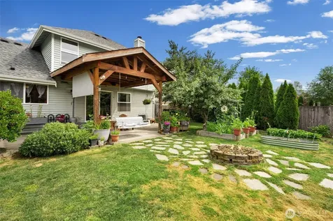 204 Michael Avenue Enumclaw WA 98022