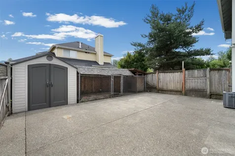 204 Michael Avenue Enumclaw WA 98022