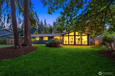 10044 Slater Avenue NE Kirkland WA 98033