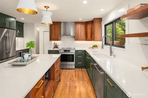 10044 Slater Avenue NE Kirkland WA 98033