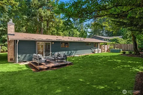 10044 Slater Avenue NE Kirkland WA 98033