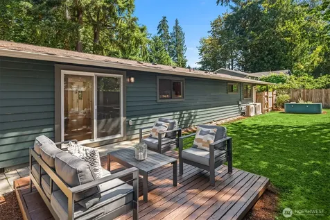 10044 Slater Avenue NE Kirkland WA 98033