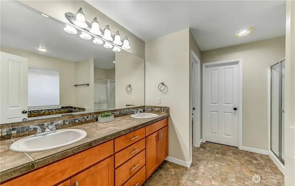 17912 20th Avenue SE Bothell WA 98012