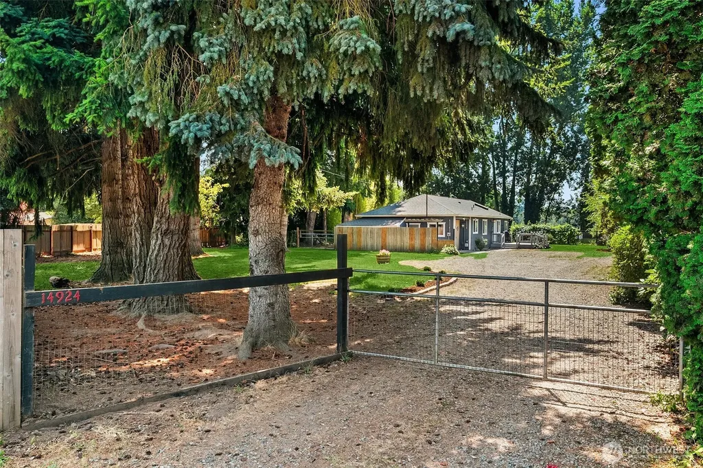 14924 E 115th Street Puyallup WA 98374