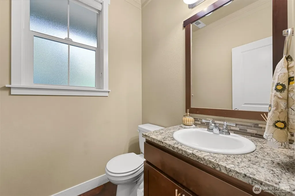 2413 Peabody Street Bellingham WA 98225