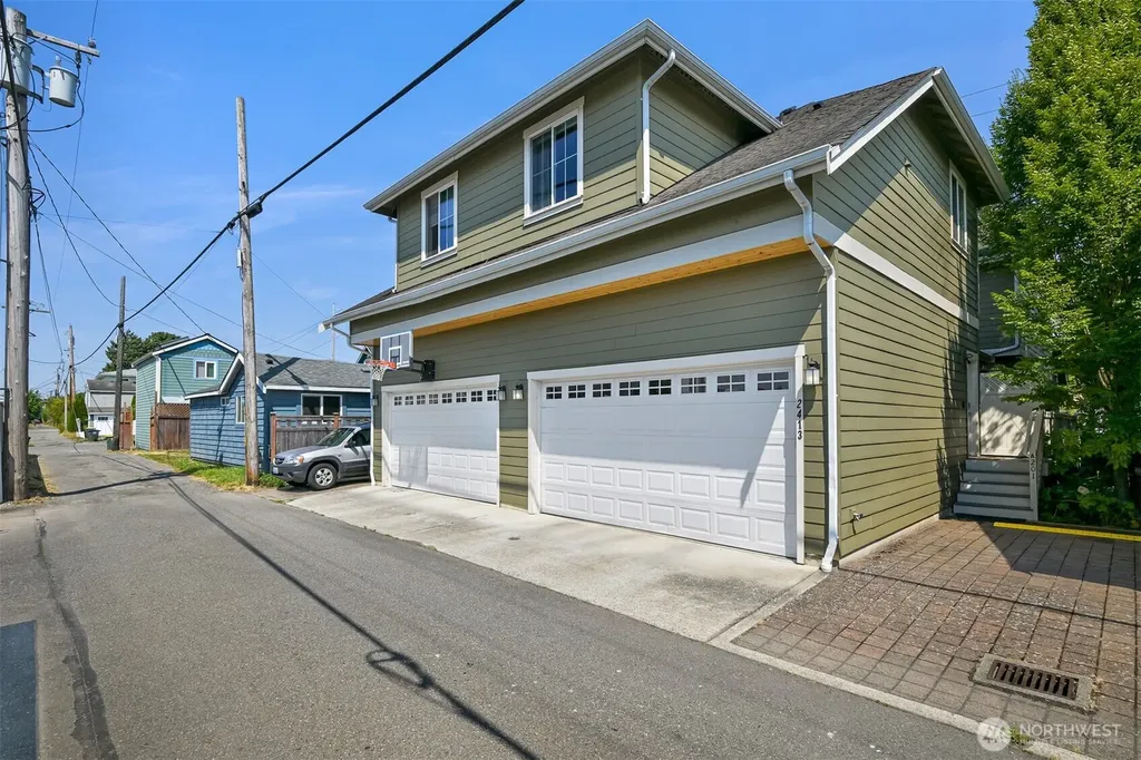 2413 Peabody Street Bellingham WA 98225