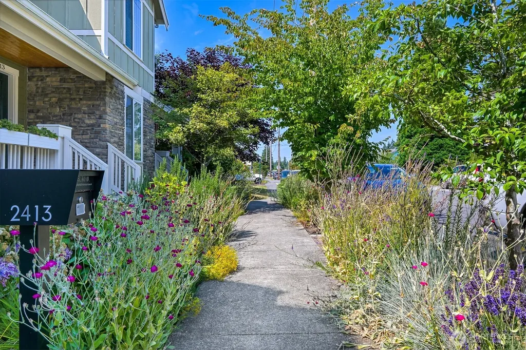 2413 Peabody Street Bellingham WA 98225