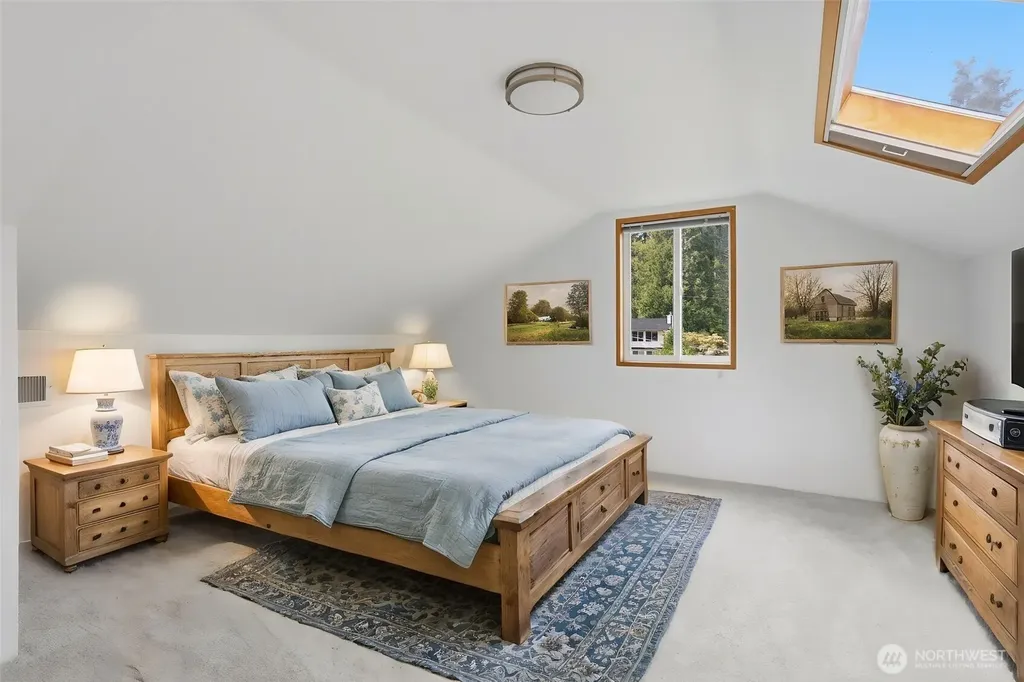 19703 12th Avenue NE Shoreline WA 98155