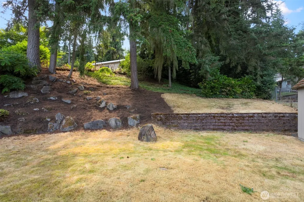 19703 12th Avenue NE Shoreline WA 98155