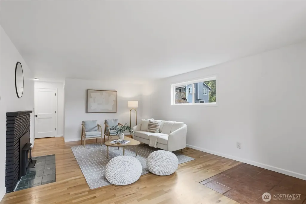 19703 12th Avenue NE Shoreline WA 98155