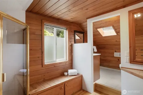 19703 12th Avenue NE Shoreline WA 98155