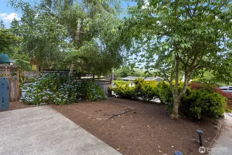 19703 12th Avenue NE Shoreline WA 98155