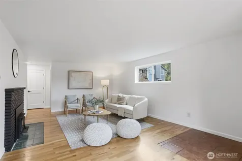 19703 12th Avenue NE Shoreline WA 98155