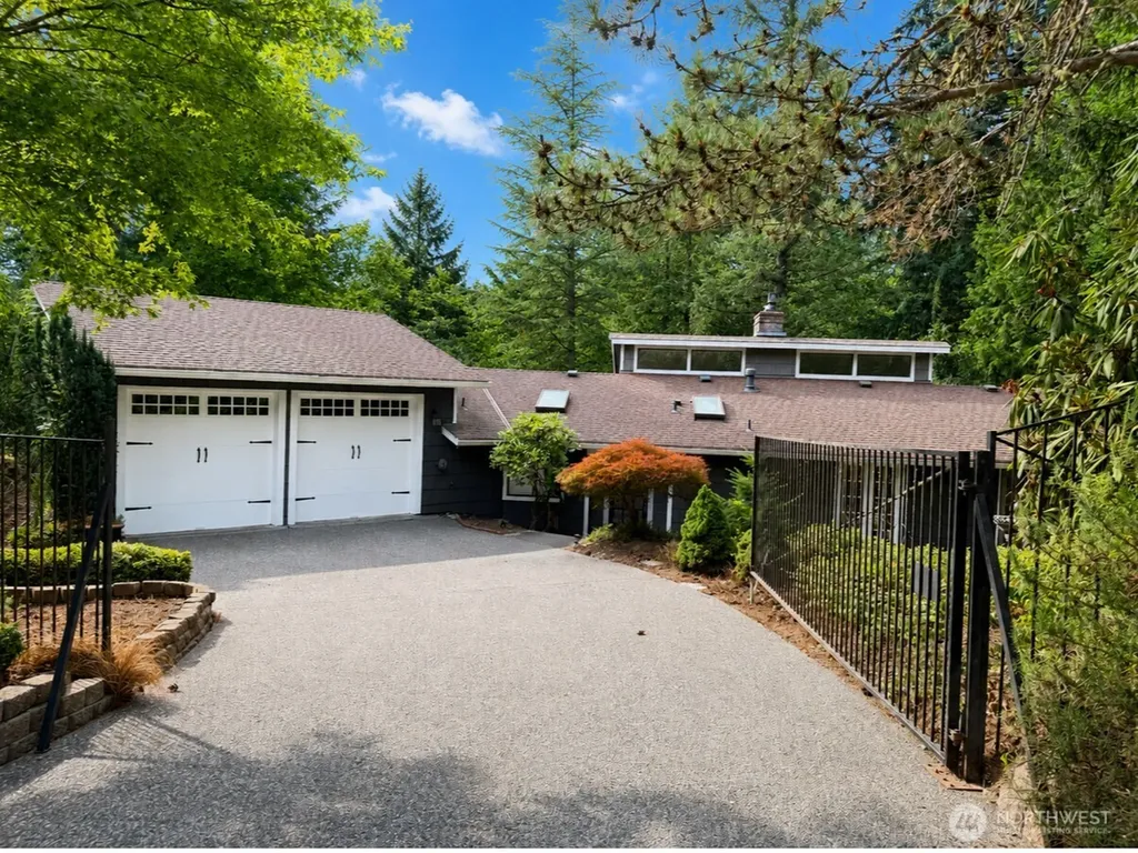 15222 SE 48th Drive Bellevue WA 98006