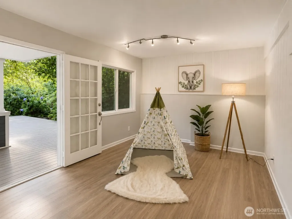 15222 SE 48th Drive Bellevue WA 98006