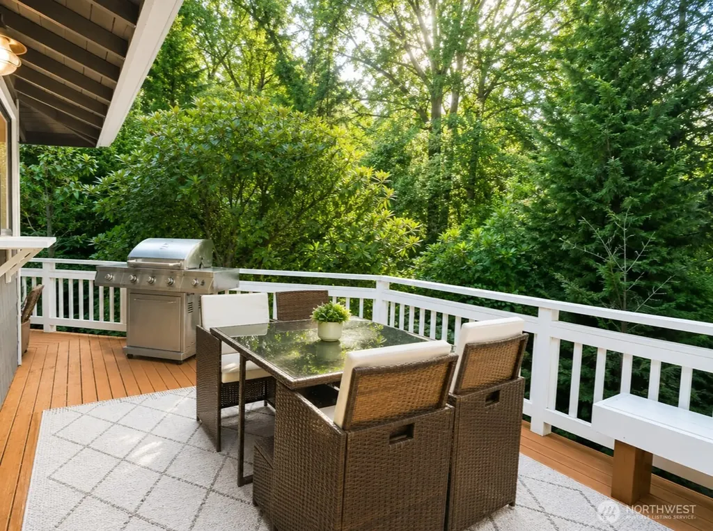 15222 SE 48th Drive Bellevue WA 98006
