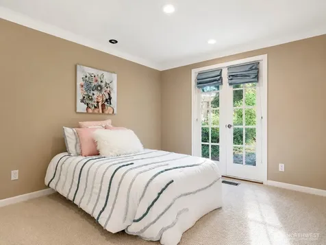 15222 SE 48th Drive Bellevue WA 98006