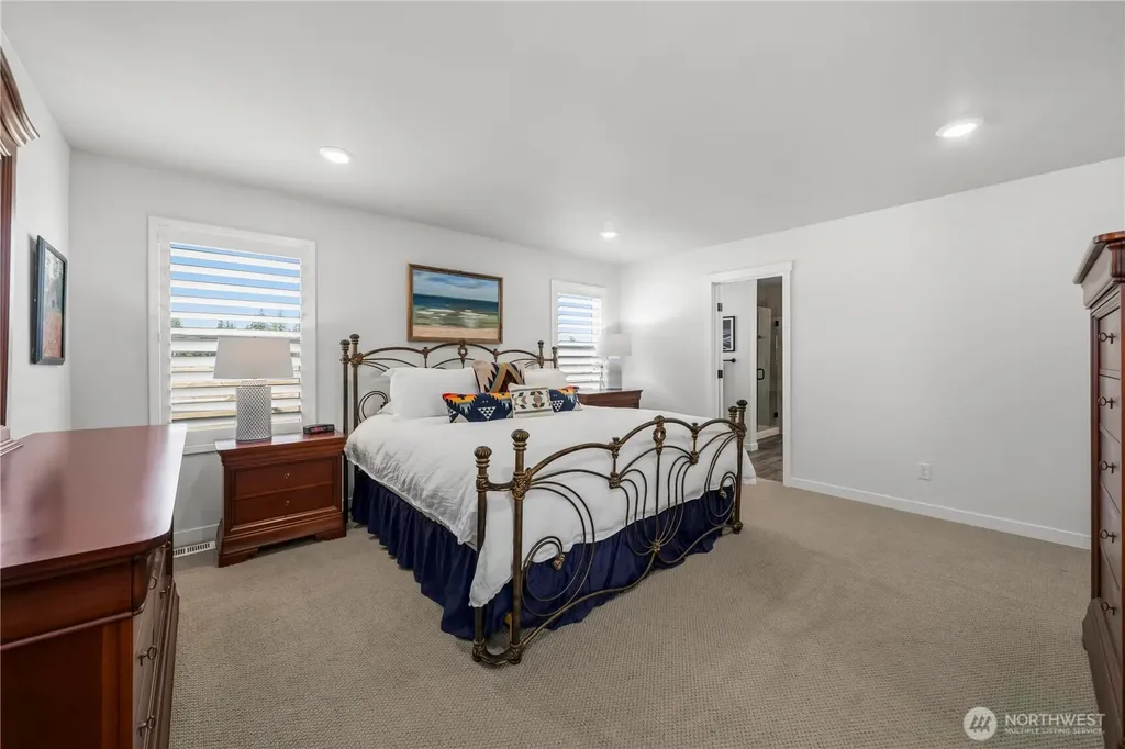 810 Burwood Street SE Lacey WA 98503