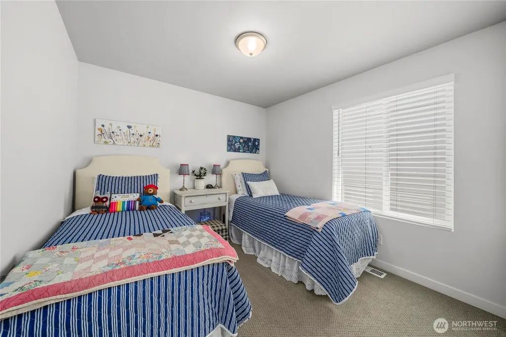 810 Burwood Street SE Lacey WA 98503
