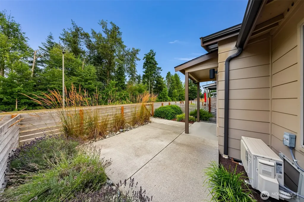 921 Sunseeker Lane Bellingham WA 98226