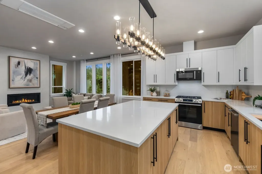 5010 114th Avenue NE Kirkland WA 98033