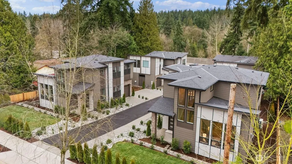 5010 114th Avenue NE Kirkland WA 98033