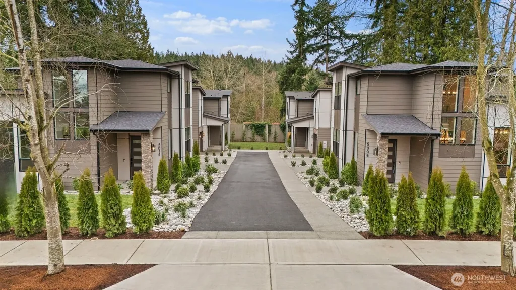5010 114th Avenue NE Kirkland WA 98033