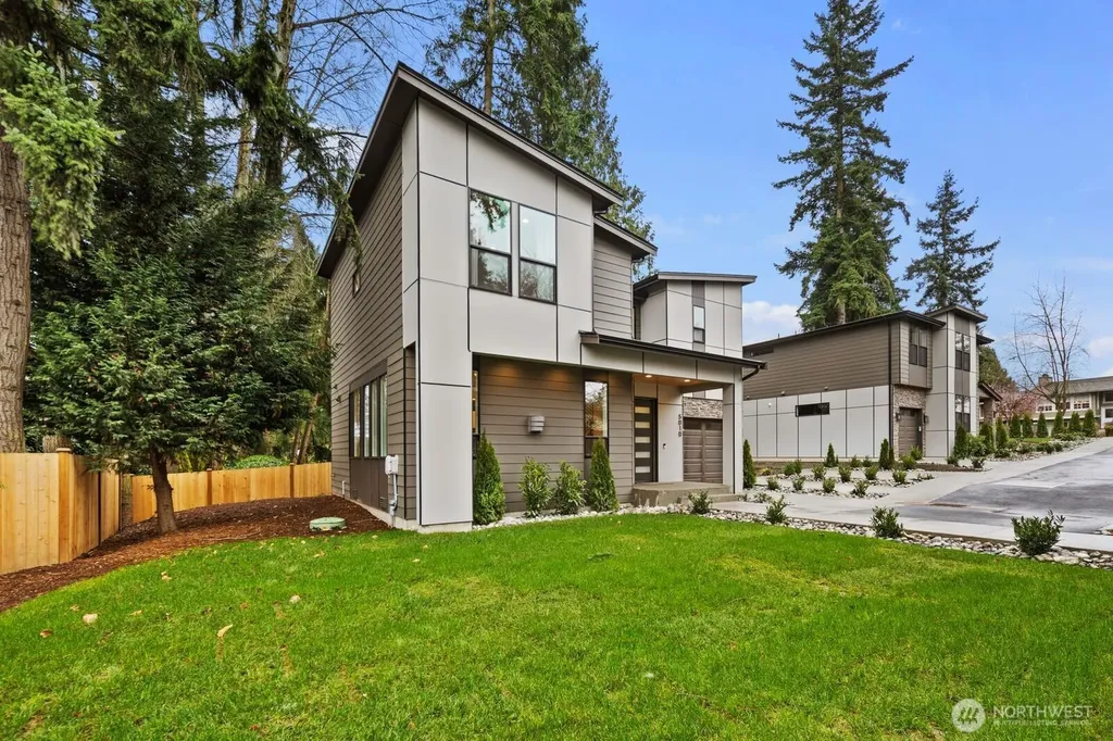 5010 114th Avenue NE Kirkland WA 98033