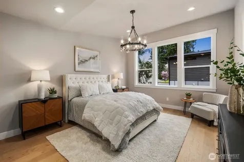 5010 114th Avenue NE Kirkland WA 98033