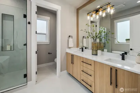 5010 114th Avenue NE Kirkland WA 98033