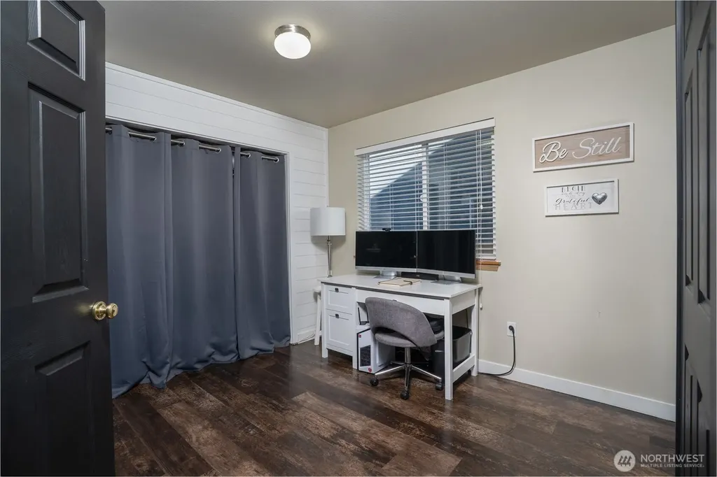 16209 SE 259th Court Covington WA 98042