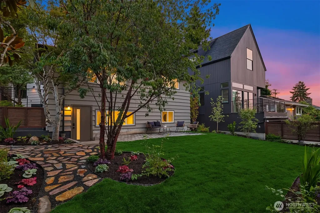 2314 S Forest Street Seattle WA 98144