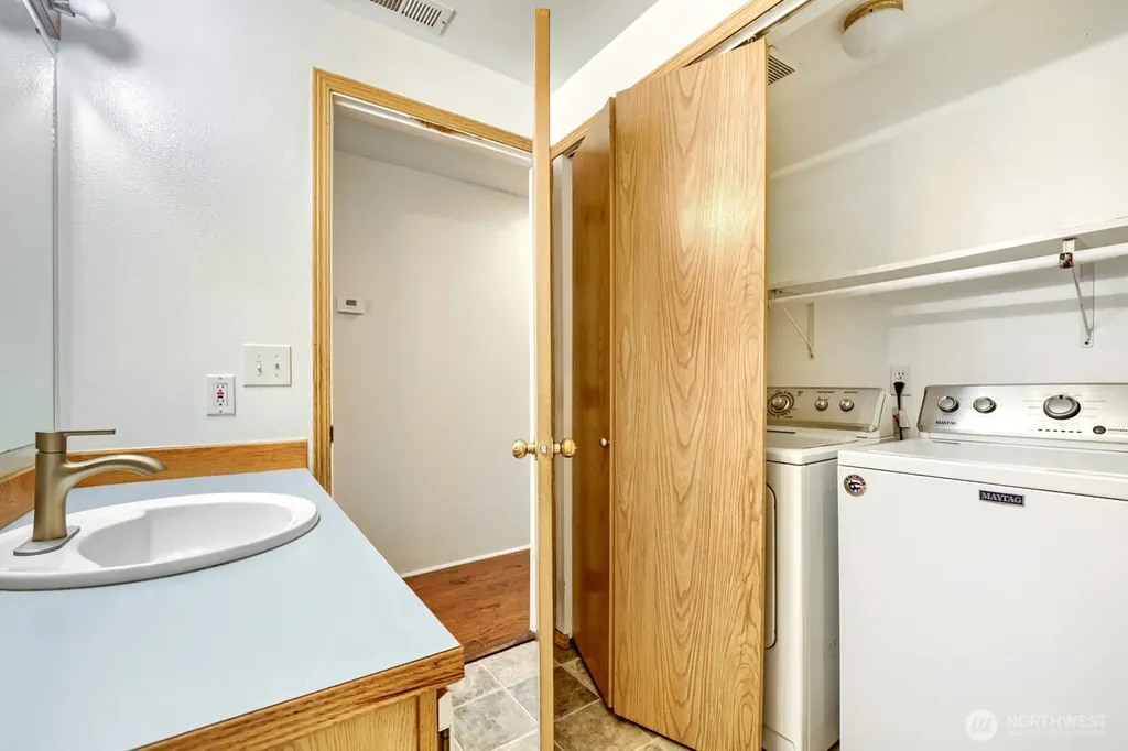 6018 4th Drive W Everett WA 98203