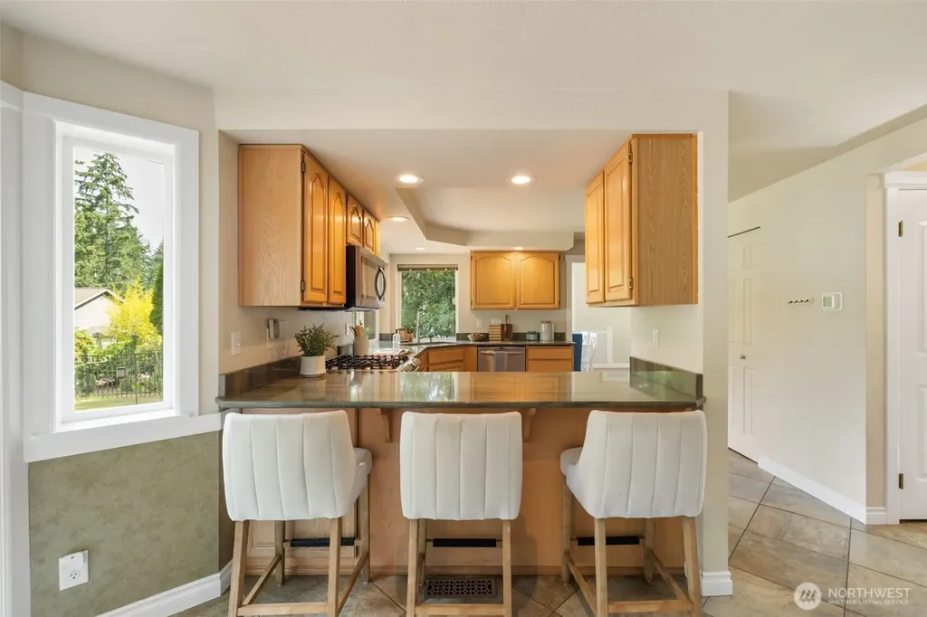 5802 SW Troon Avenue Port Orchard WA 98367