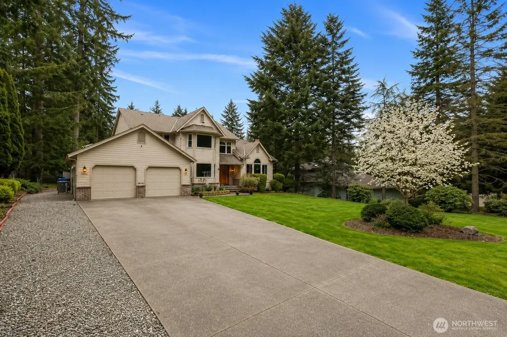 5802 SW Troon Avenue Port Orchard WA 98367