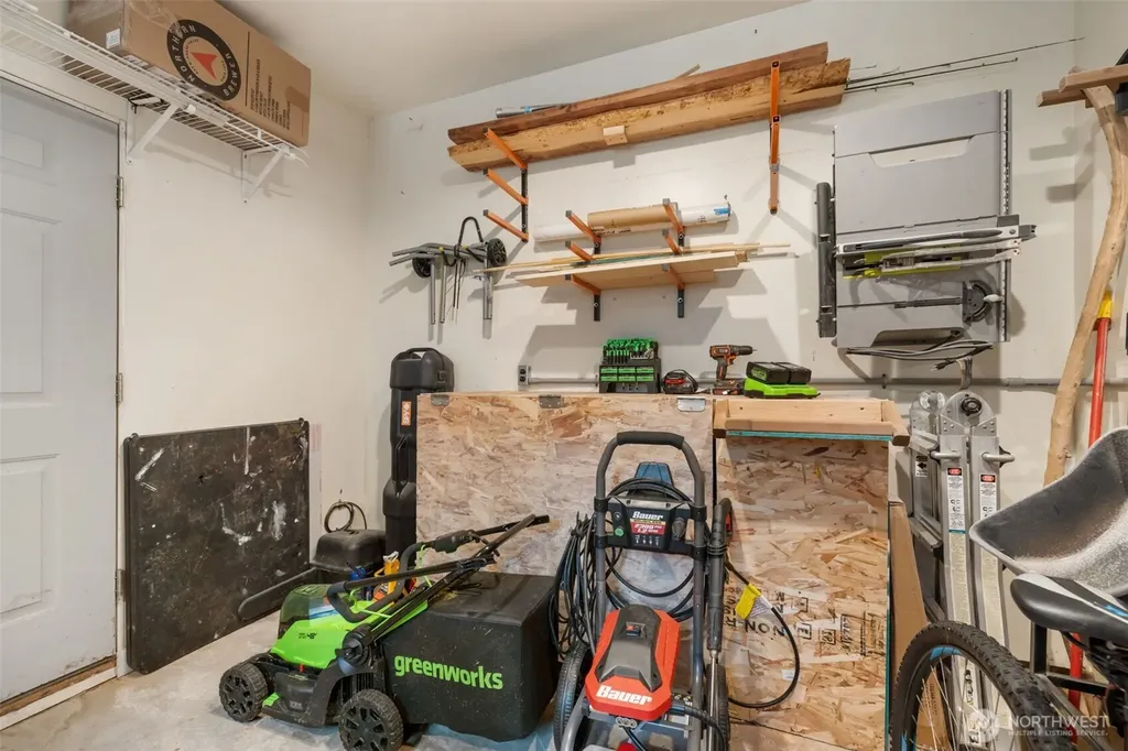 5802 SW Troon Avenue Port Orchard WA 98367