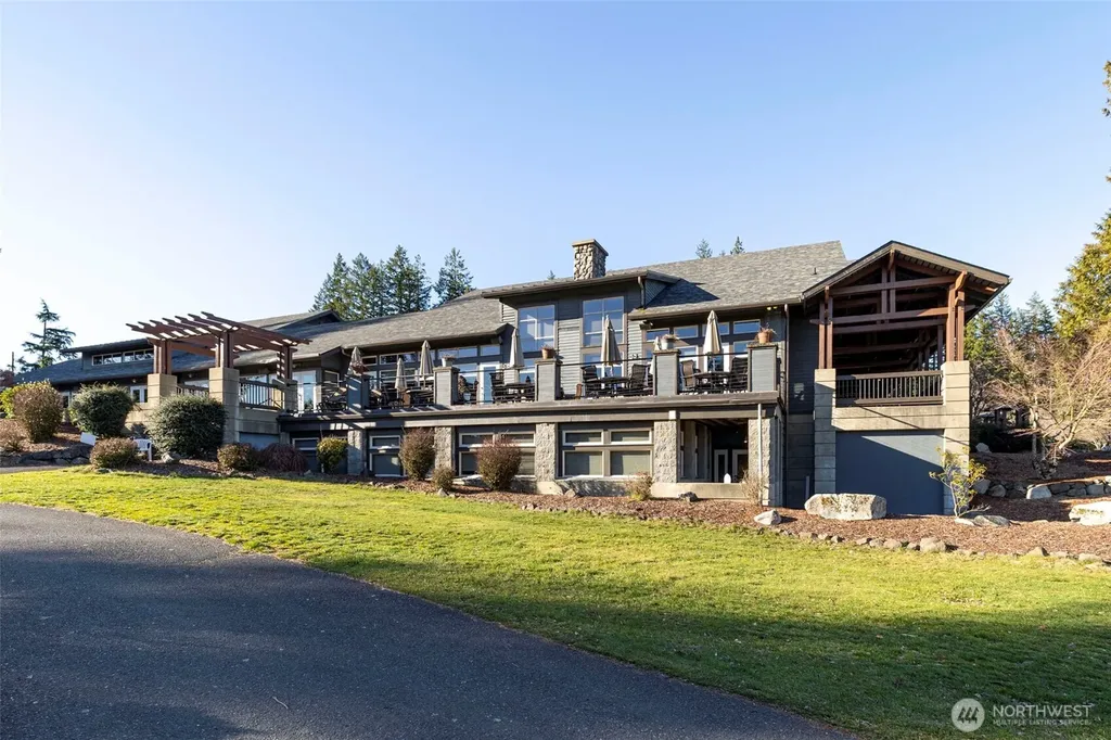 5802 SW Troon Avenue Port Orchard WA 98367