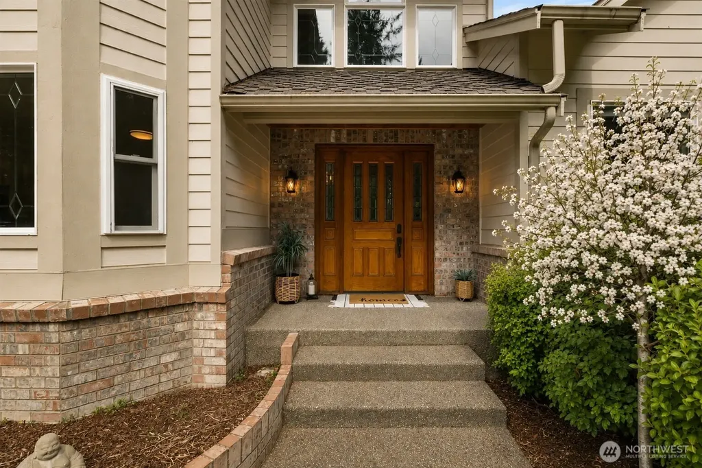 5802 SW Troon Avenue Port Orchard WA 98367