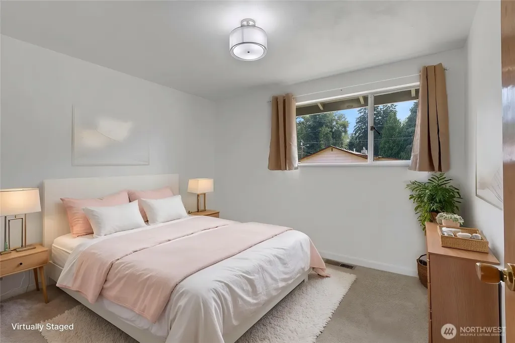 2707 T Street SE Auburn WA 98002