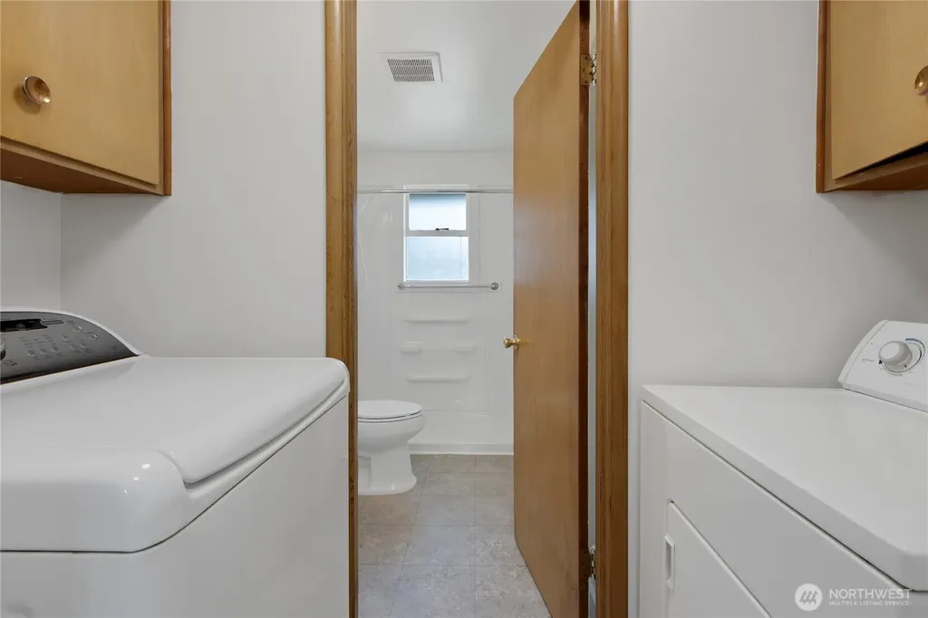 2707 T Street SE Auburn WA 98002