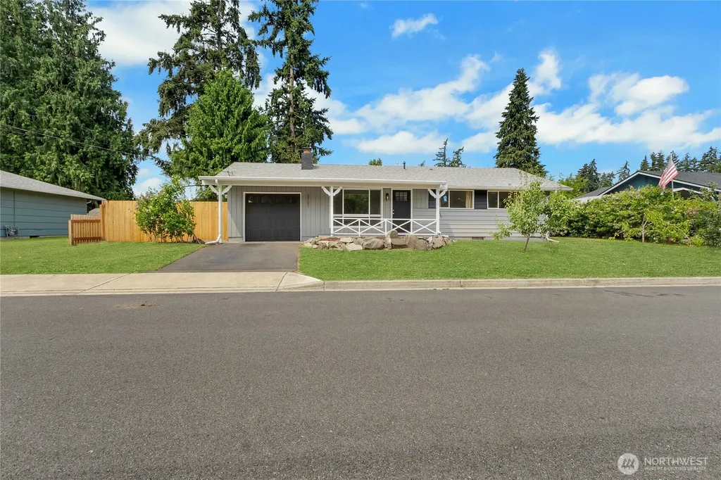 2707 T Street SE Auburn WA 98002