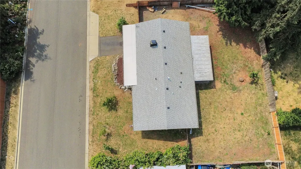2707 T Street SE Auburn WA 98002