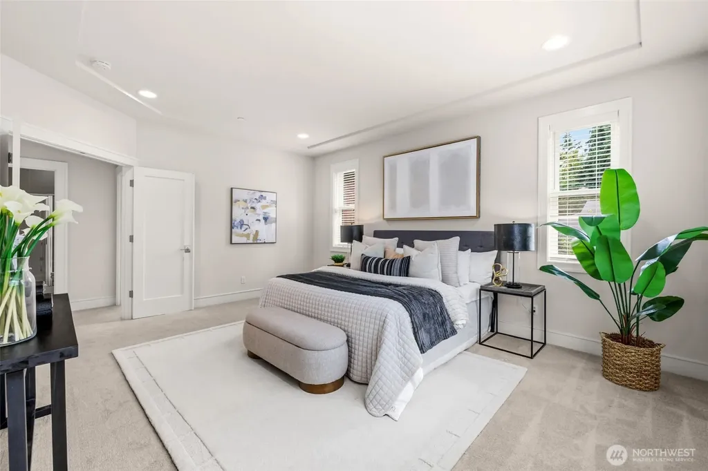 8431 SE 39th Street Mercer Island WA 98040
