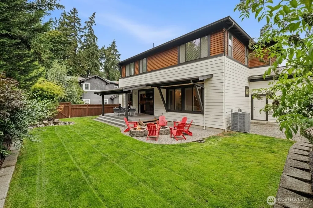 8431 SE 39th Street Mercer Island WA 98040